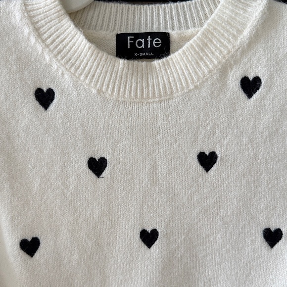Fate Ivory Pullover with Black Heart Design - Picture 3 of 3